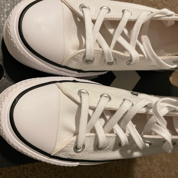 SOLD.Converse Platform - Picture 5 of 7